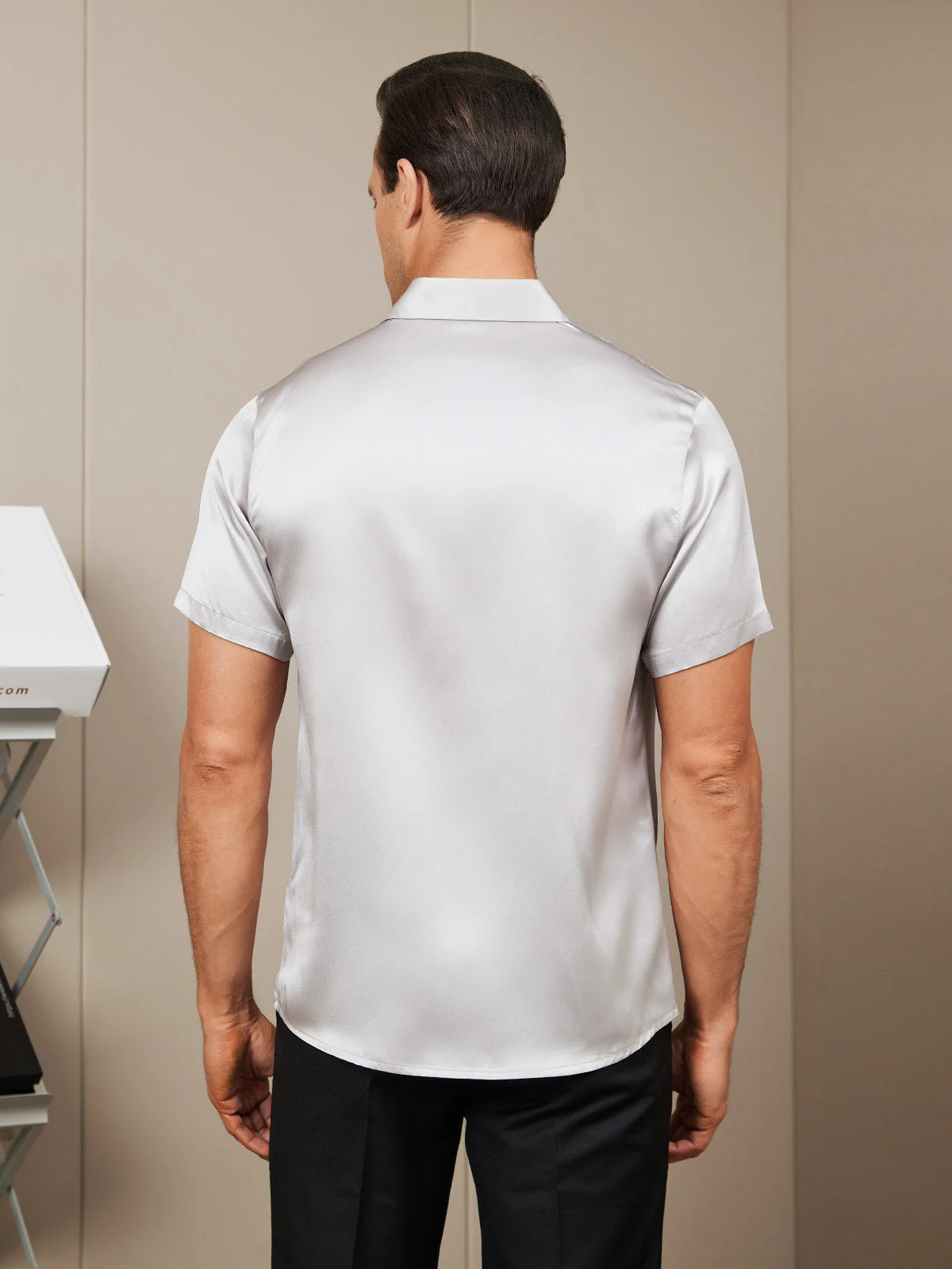 19Momme Mens Classic Short Sleeve Silk Shirt - Image 24