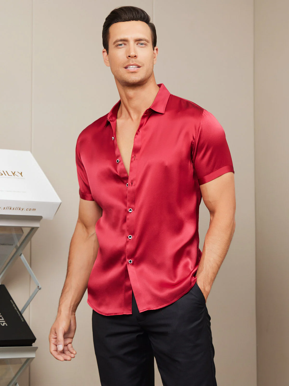 19Momme Mens Classic Short Sleeve Silk Shirt - Image 4