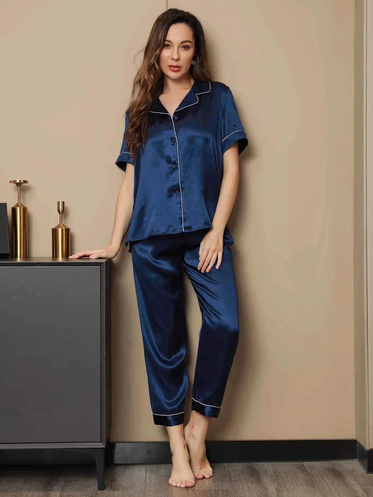 Women's Pure Silk Short Sleeve Pajamas Set - Image 10