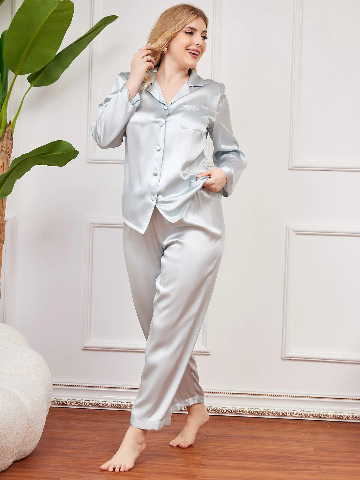 Clearance - Plus Size Pure Silk Button-Up Women’s Pajamas - Image 23