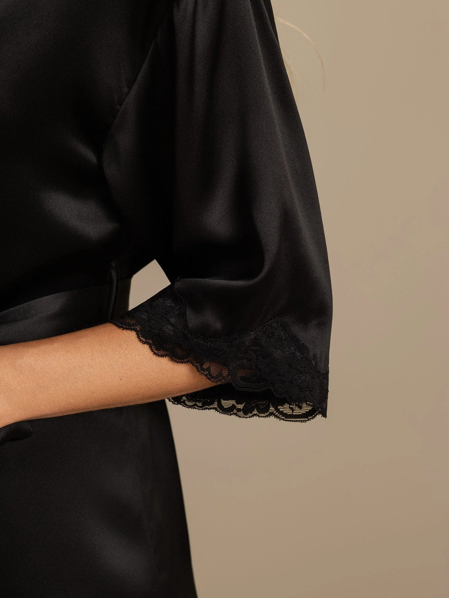 Pure Silk Basic Women's Robe with Lace Design - Image 21