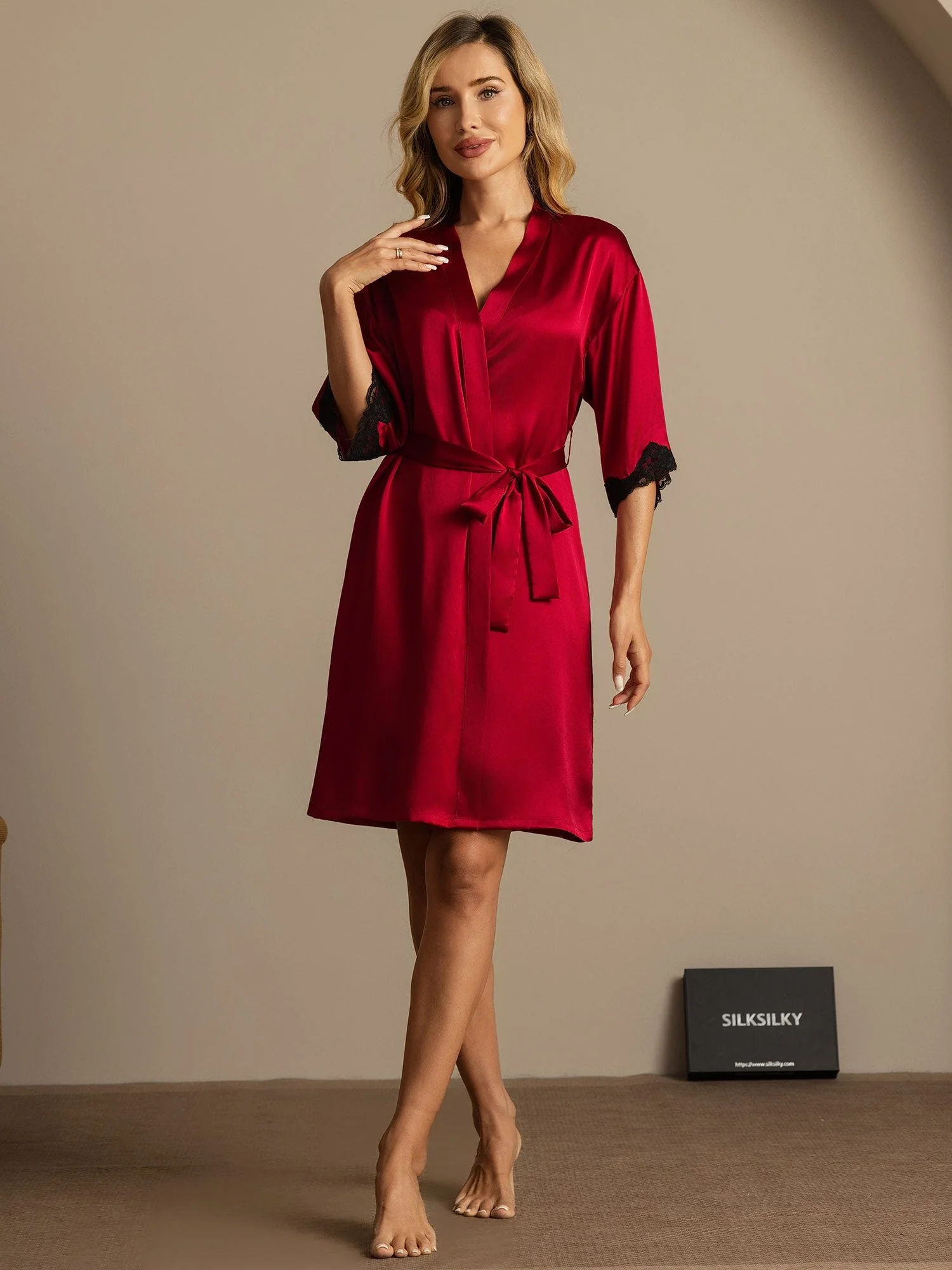 Pure Silk Basic Women's Robe with Lace Design - Image 3