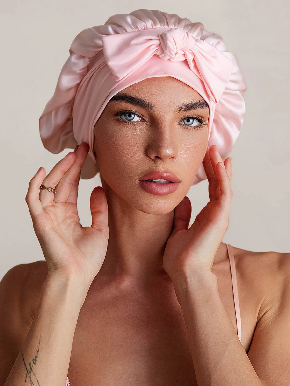 Pure Silk Bowknot Tie Bonnet - Image 7