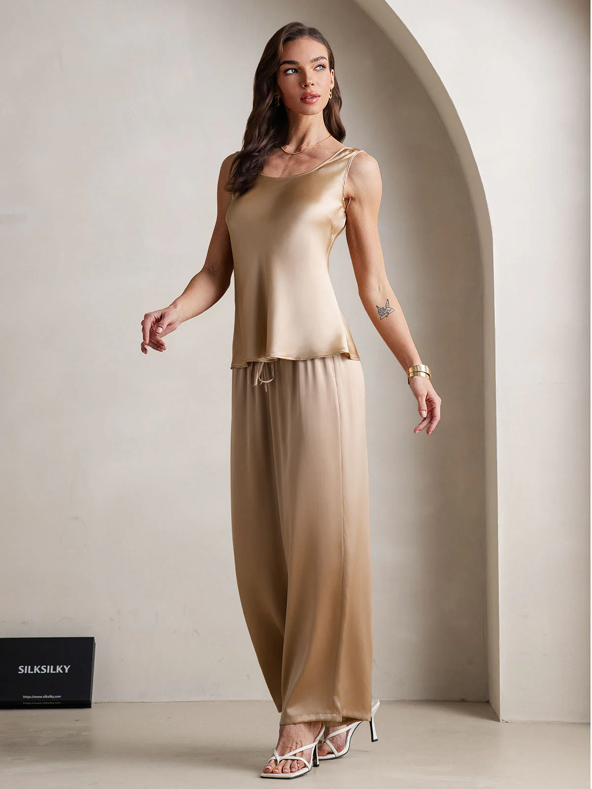 Pure Silk Sleeveless U-Neck Tank Top & Wide Leg Pants Set - Image 11