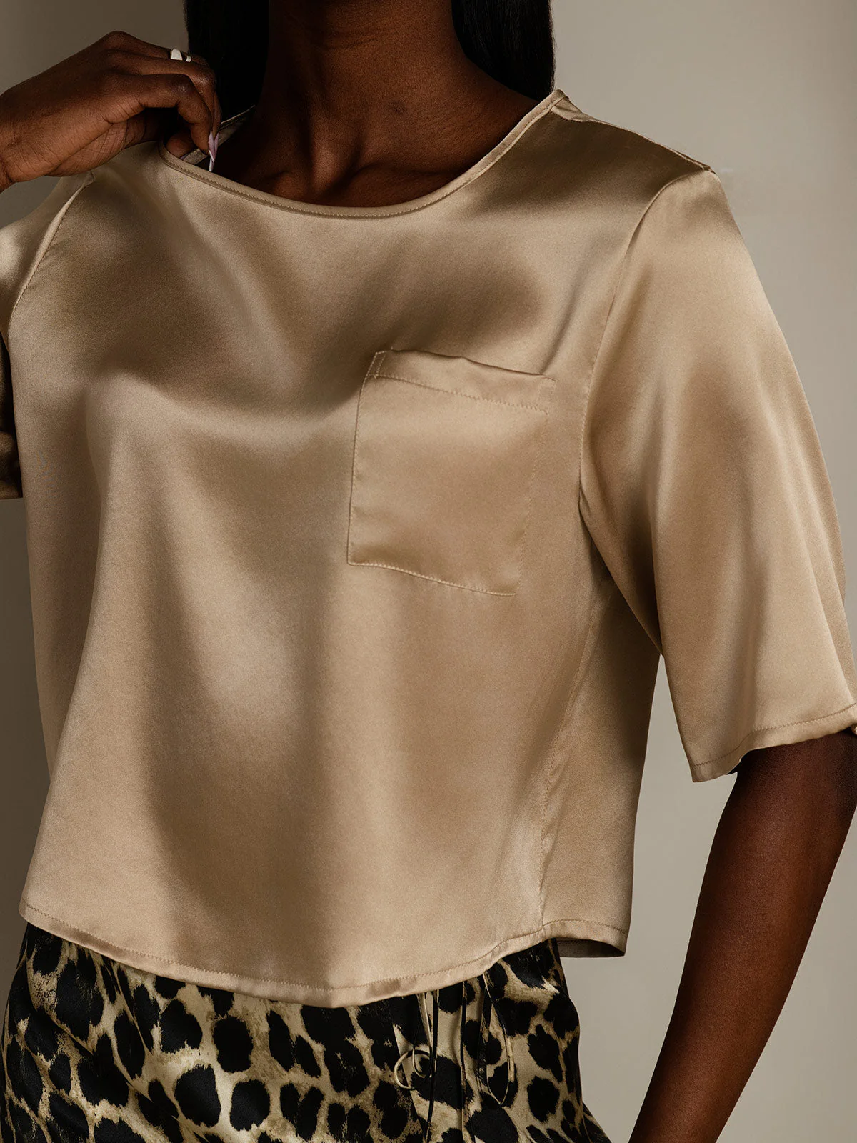 Pure Silk Half Sleeve U Neck Women's T-Shirt - Image 21