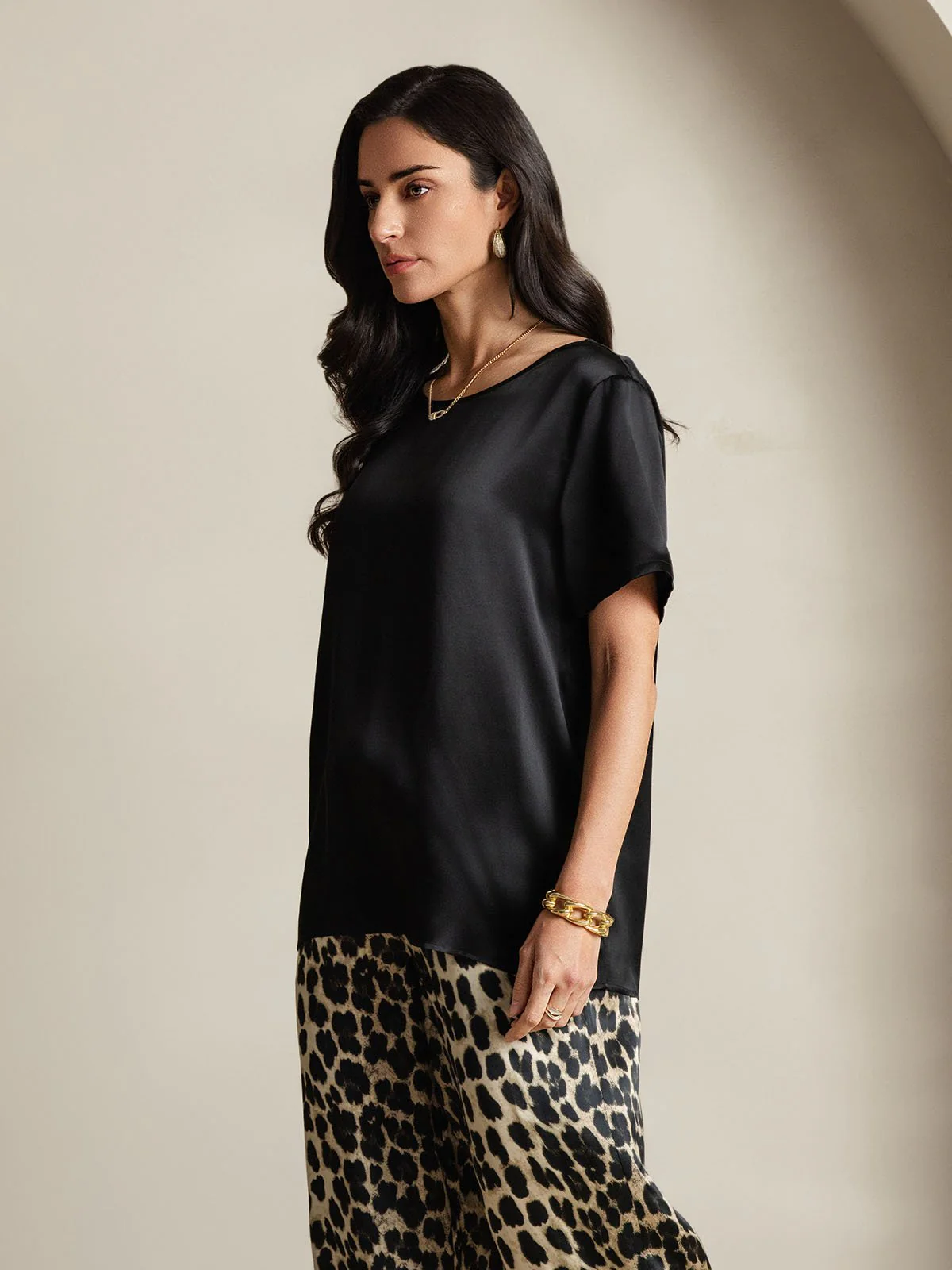 Women's Pure Silk Short Sleeve Round Neck Solid Top & Leopard Print Pants Pajamas Set - Image 4