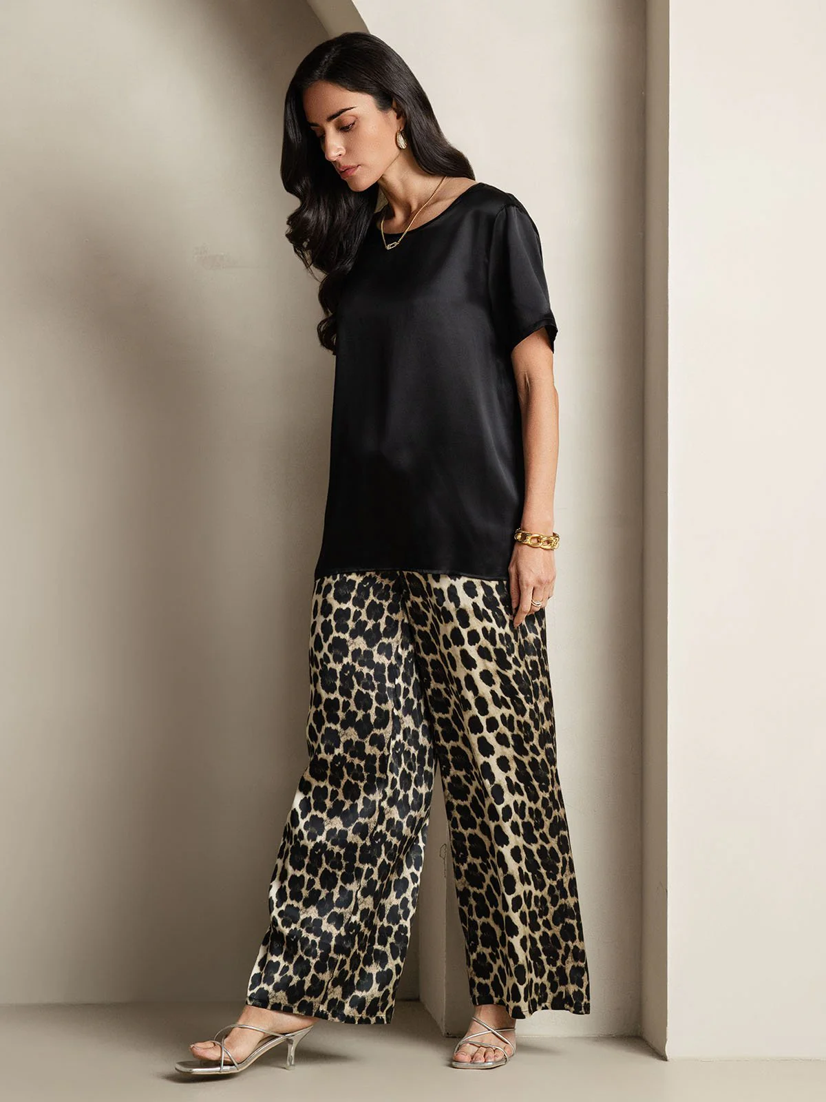 Women's Pure Silk Short Sleeve Round Neck Solid Top & Leopard Print Pants Pajamas Set - Image 8