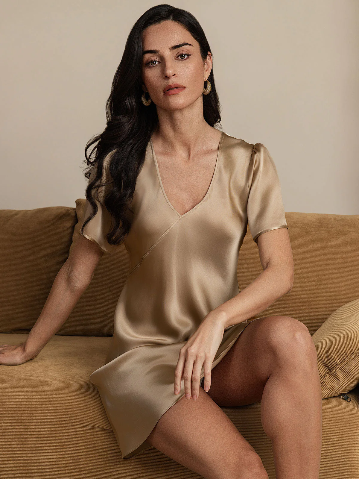 Women's Pure Silk Puff Sleeve V-neck Short Nightgown - Image 12