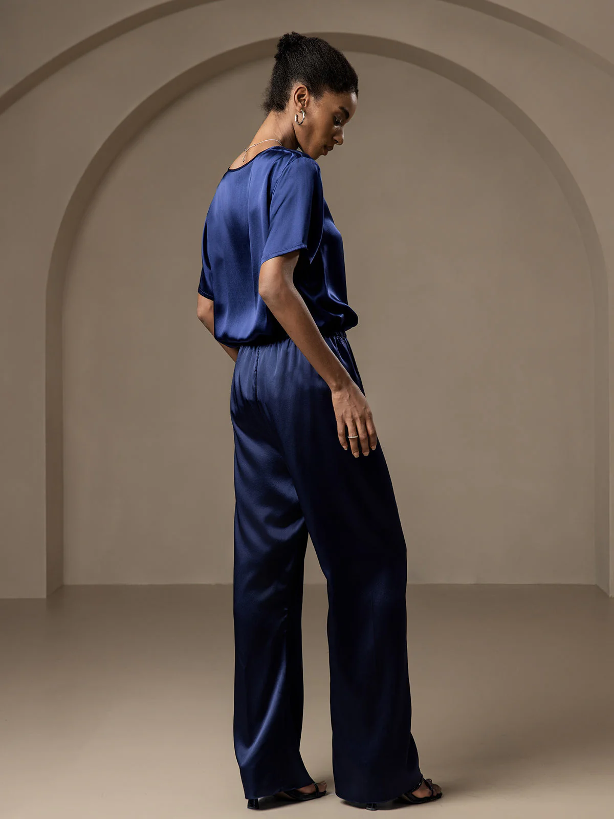 Pure Silk Wide Leg Women's Pants with Elastic Waist Design - Image 29
