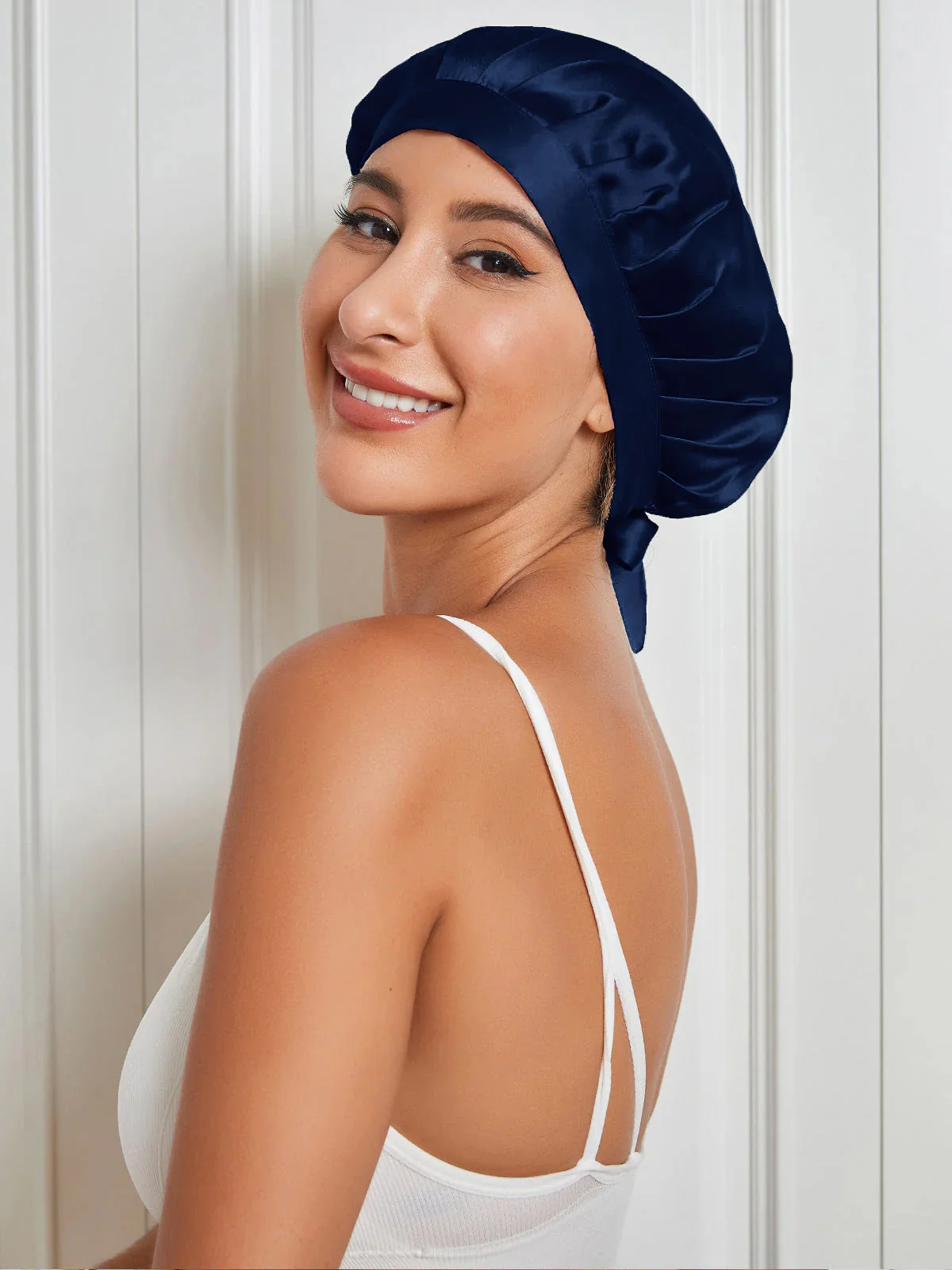 Pure Silk Classic Bonnet with Ribbons - Image 13