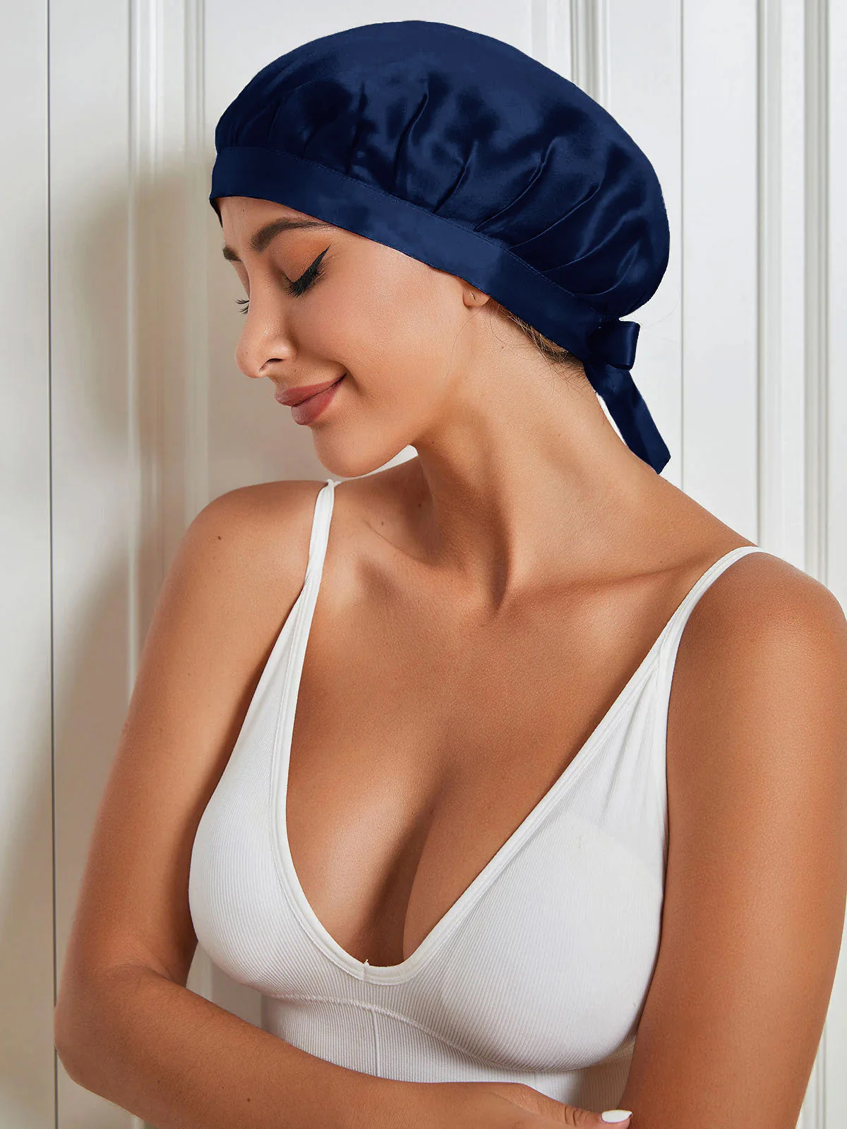 Pure Silk Classic Bonnet with Ribbons - Image 14