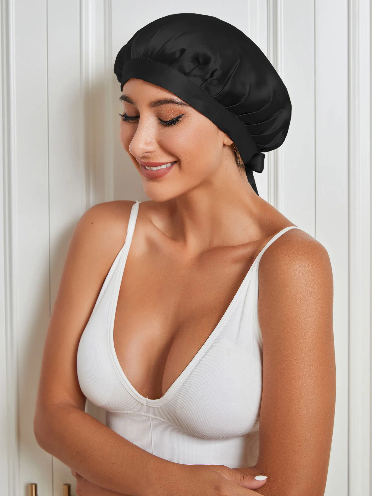 Pure Silk Classic Bonnet with Ribbons - Image 4