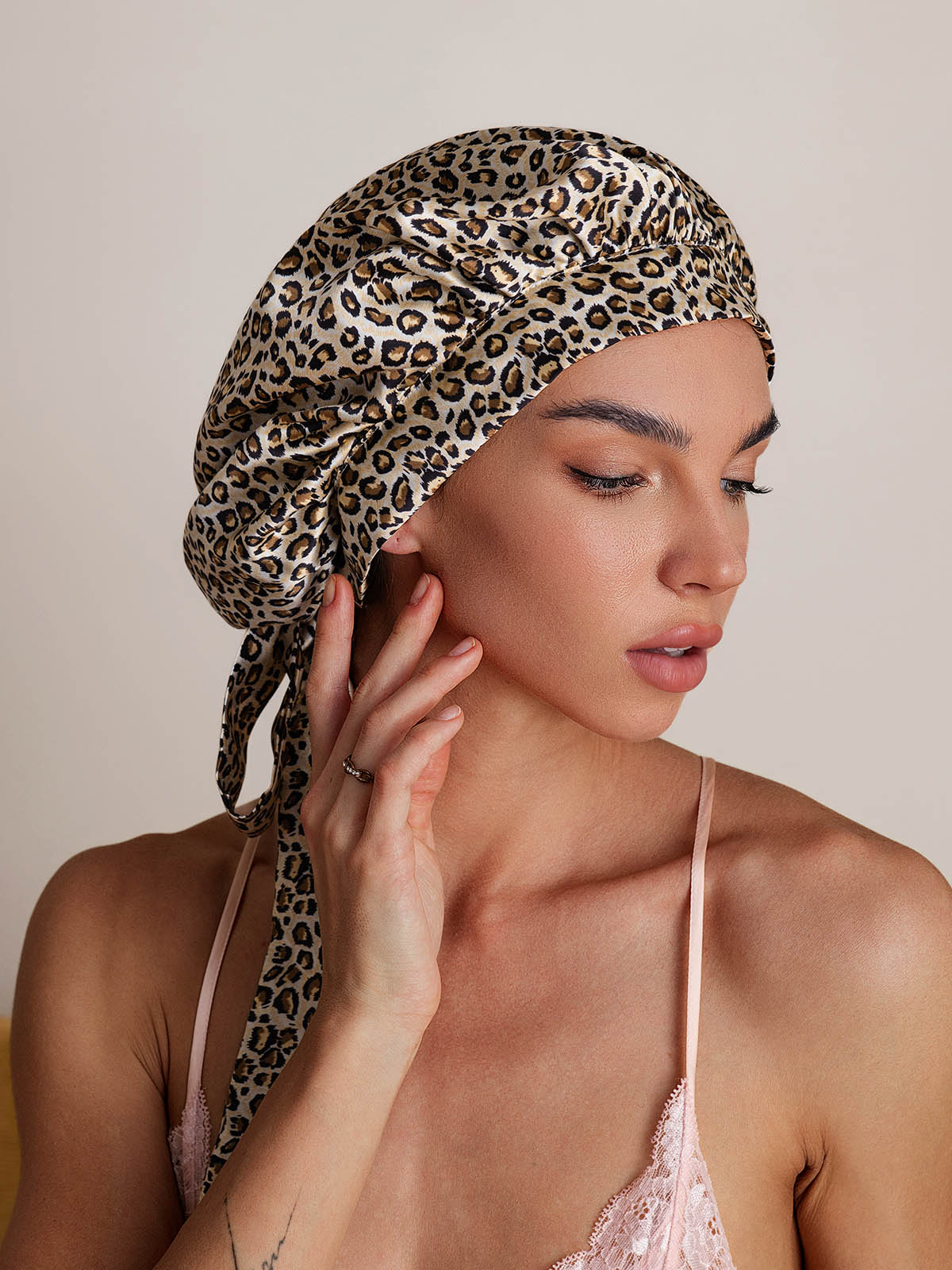 Pure silk Elegant Bonnet with Long Ribbons - Image 11