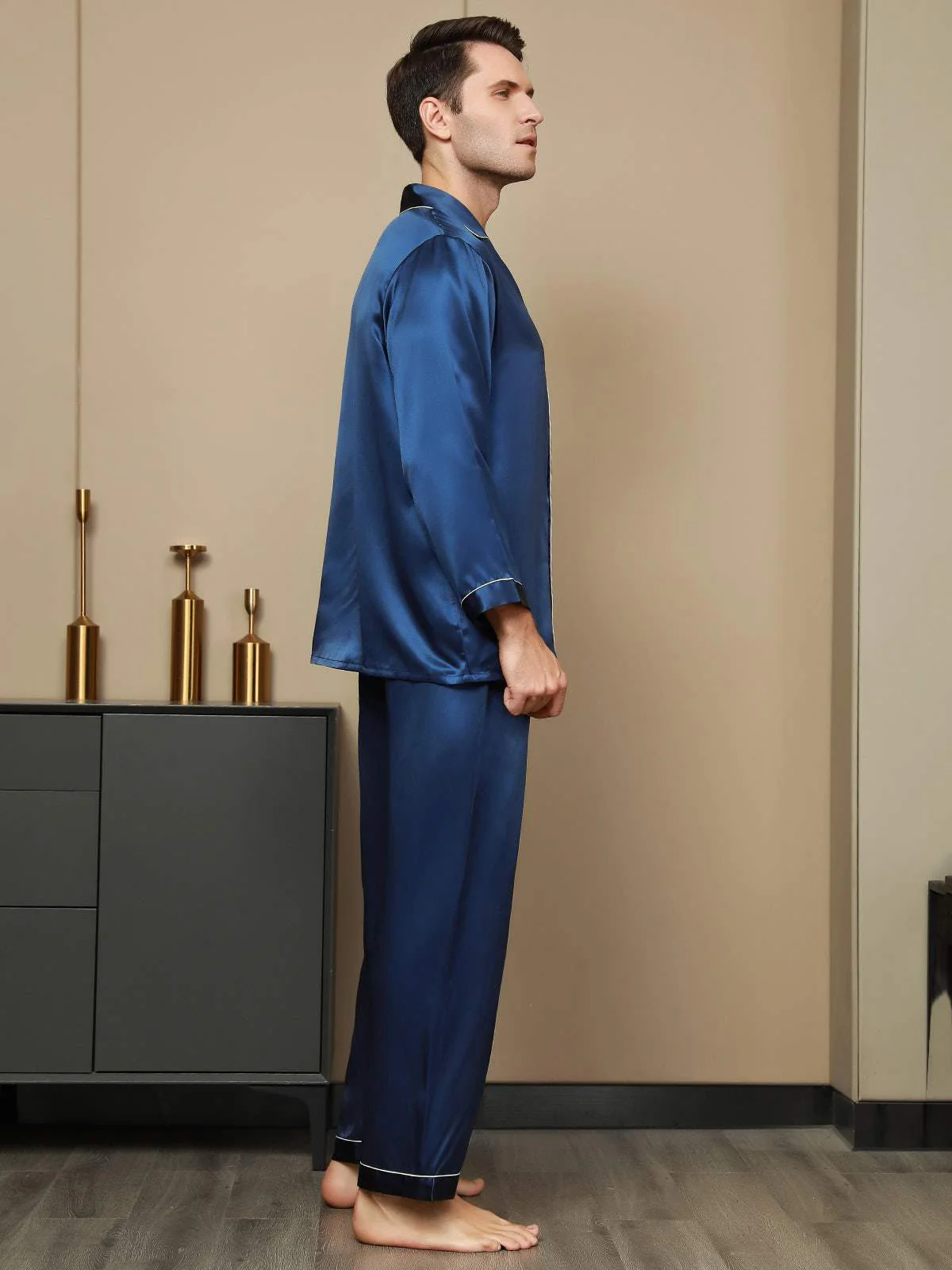 Pure Silk Long Sleeve Men's Pajamas Set - Image 3