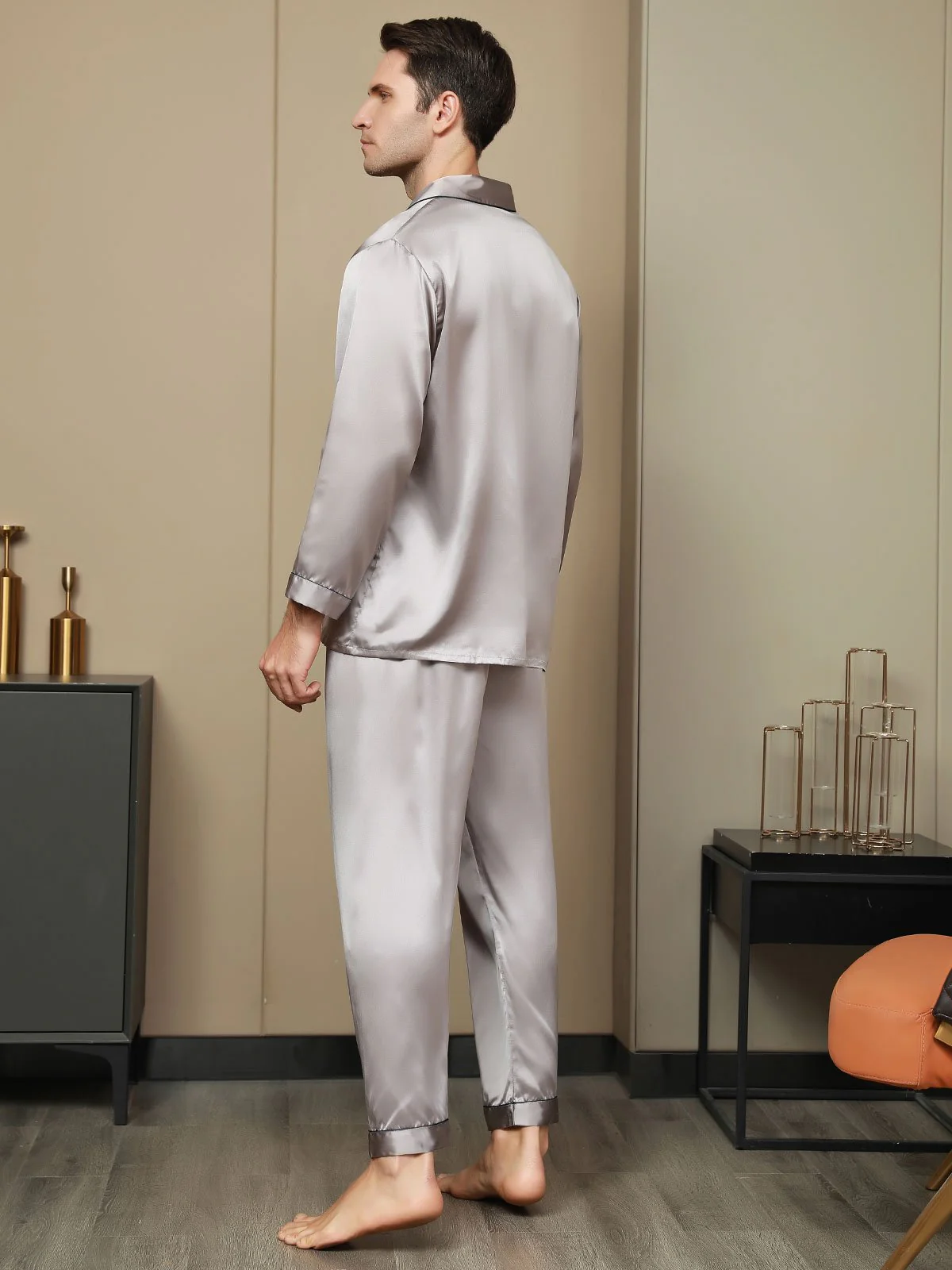 Pure Silk Long Sleeve Men's Pajamas Set - Image 38