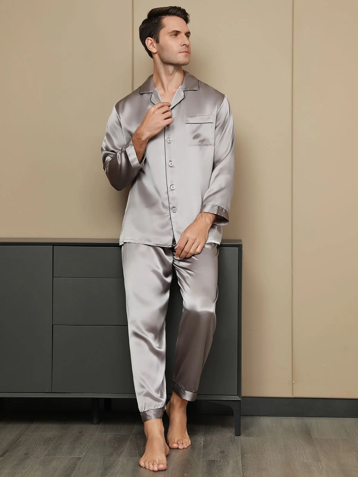 Pure Silk Long Sleeve Men's Pajamas Set - Image 39