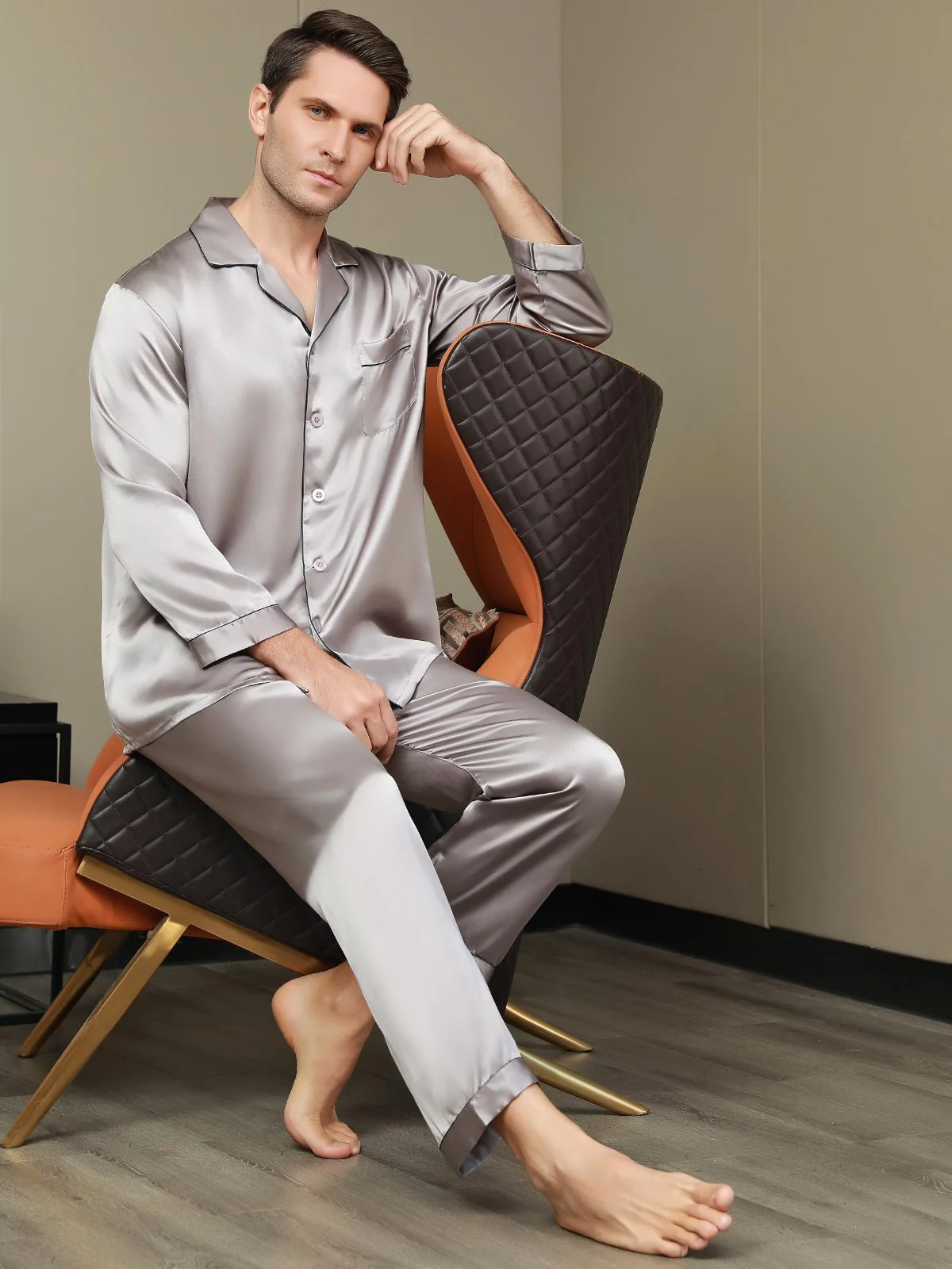 Pure Silk Long Sleeve Men's Pajamas Set - Image 42