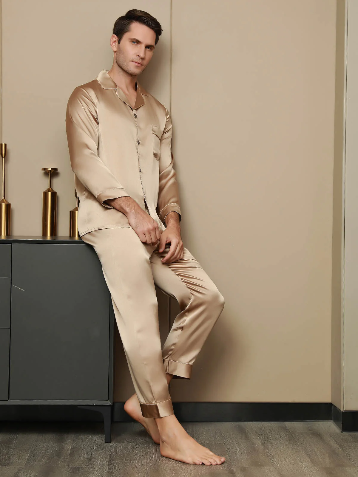 Men's Pure Silk Long Sleeve Notch Collar Pajamas Set - Image 11