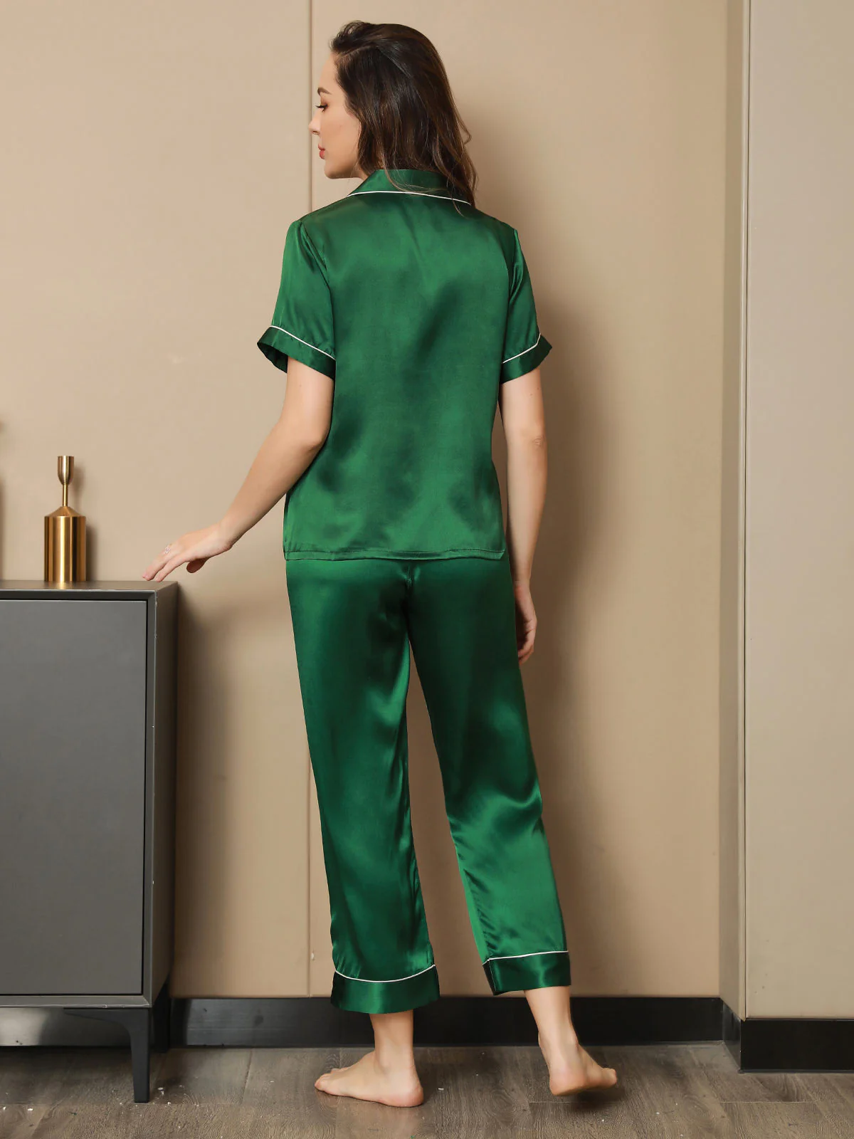 Women's Pure Silk Short Sleeve Button Up Pajamas Set - Image 17