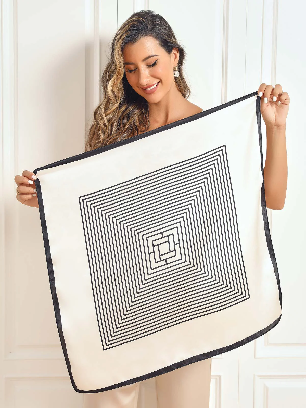 Pure Silk Printed Square Scarf 68x68cm/26.8 - Image 2
