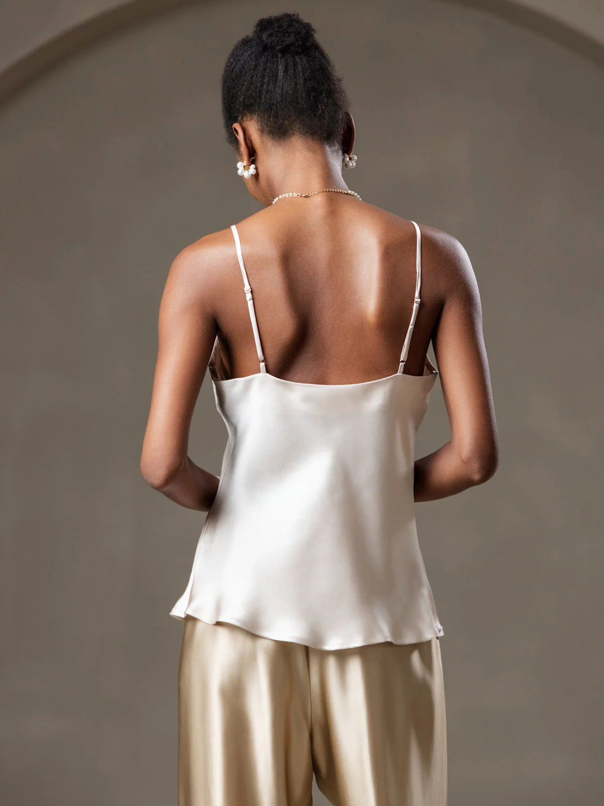 Pure Silk Spaghetti Strap V Neck Camisoles - Image 20