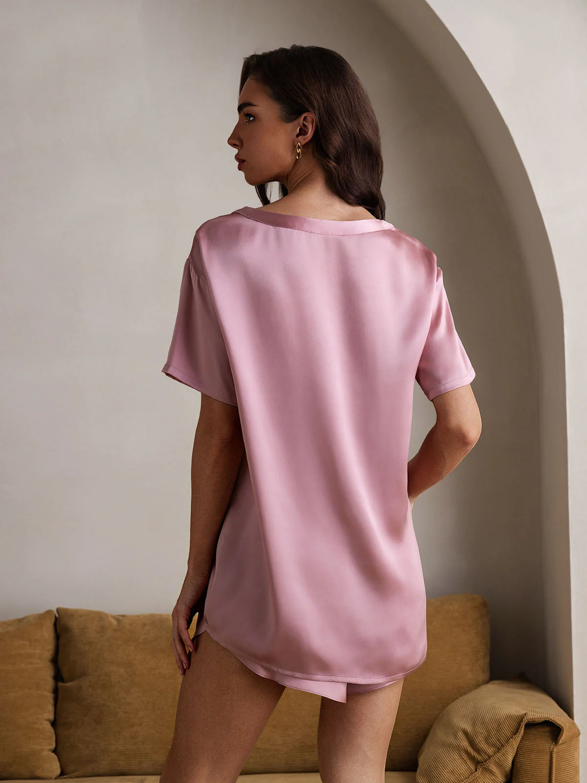 Pure Silk Short Sleeve Round Neck Women's Pajamas Set - Image 16