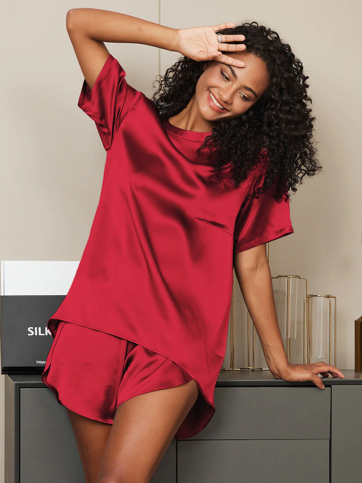 Pure Silk Short Sleeve Round Neck Women's Pajamas Set - Image 44