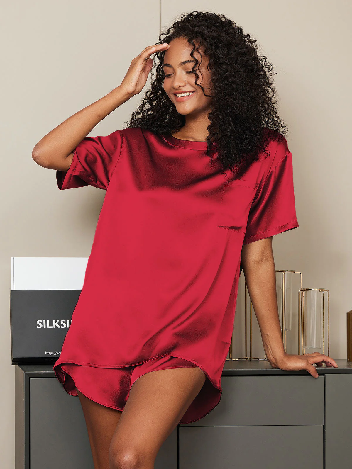 Pure Silk Short Sleeve Round Neck Women's Pajamas Set - Image 46