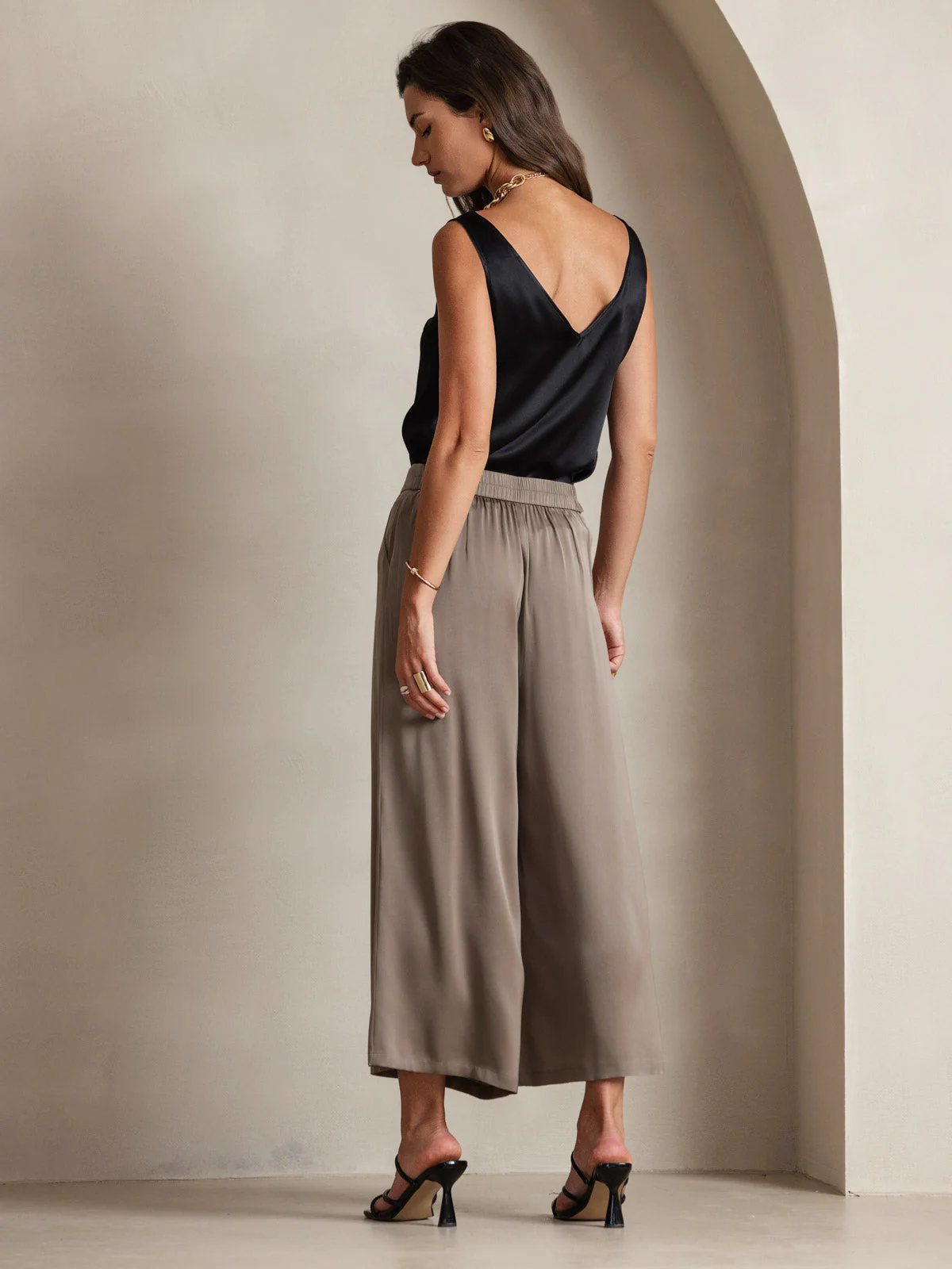 Clearance(US Warehouse) - Pure Silk Wide Straps Tank Top - Image 16