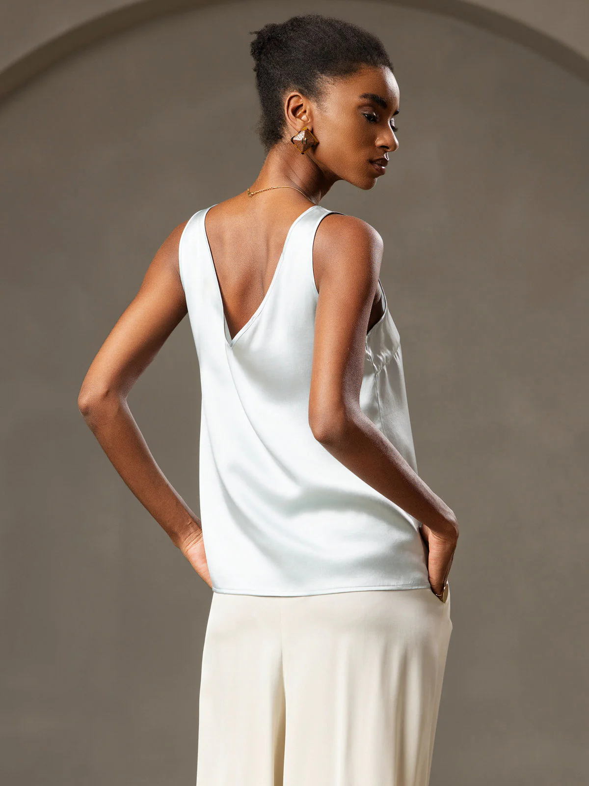 Clearance(US Warehouse) - Pure Silk Wide Straps Tank Top - Image 20