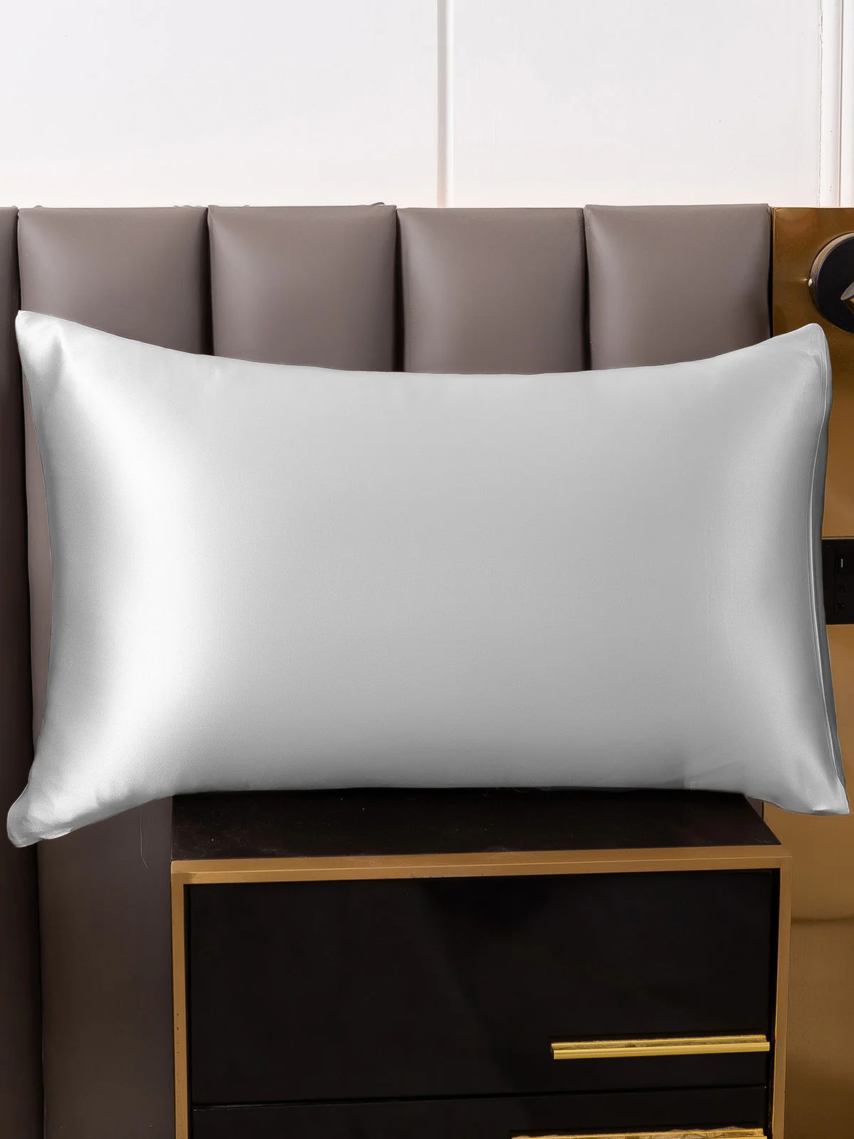 19Momme 100% Mulberry Silk Pillowcase - Envelope Closure - Image 28