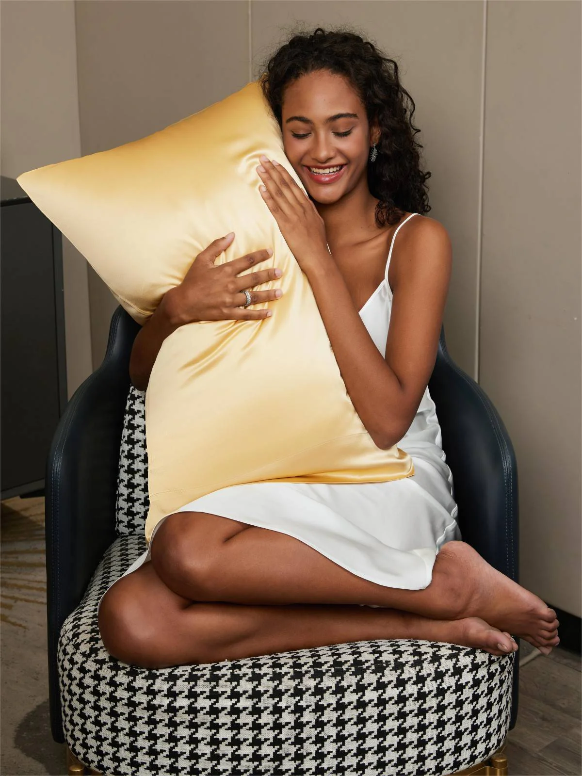 19Momme 100% Mulberry Silk Pillowcase - Envelope Closure - Image 35