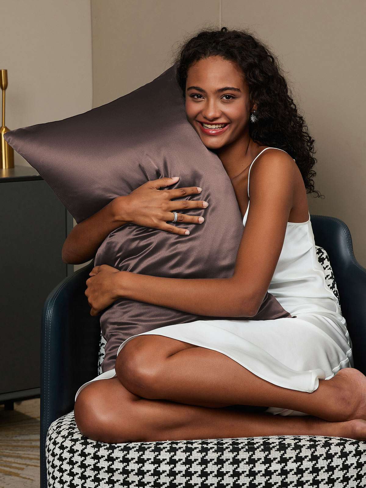 19Momme 100% Mulberry Silk Pillowcase - Envelope Closure - Image 53