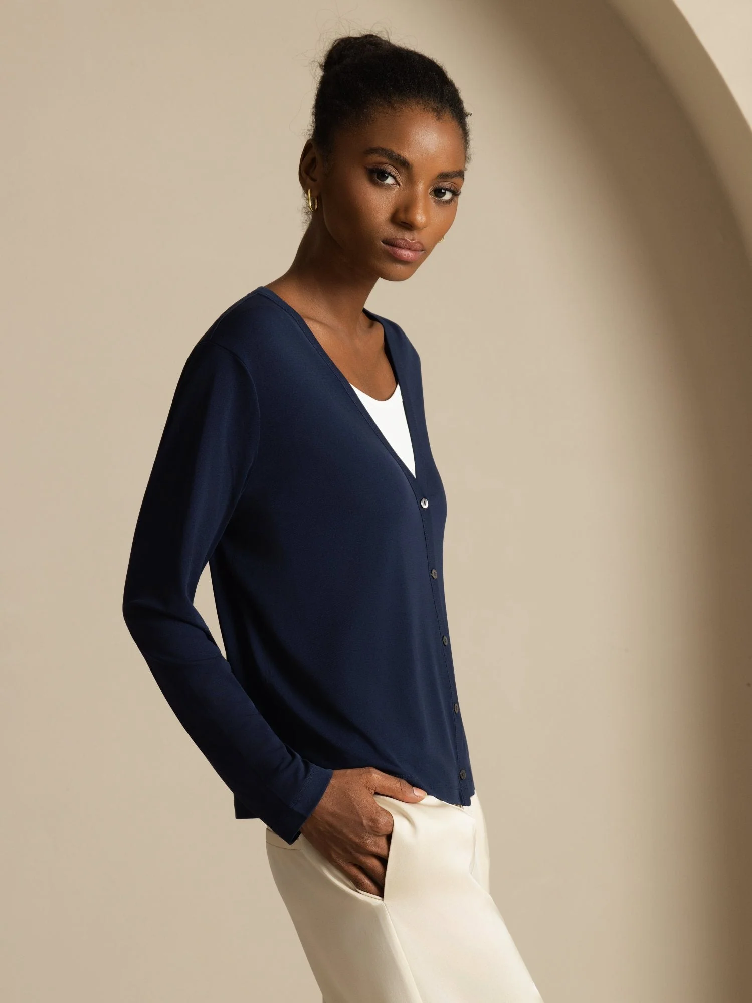 Pure Silk Women's V-Neck Long Sleeve Basic Cardigan - Image 20