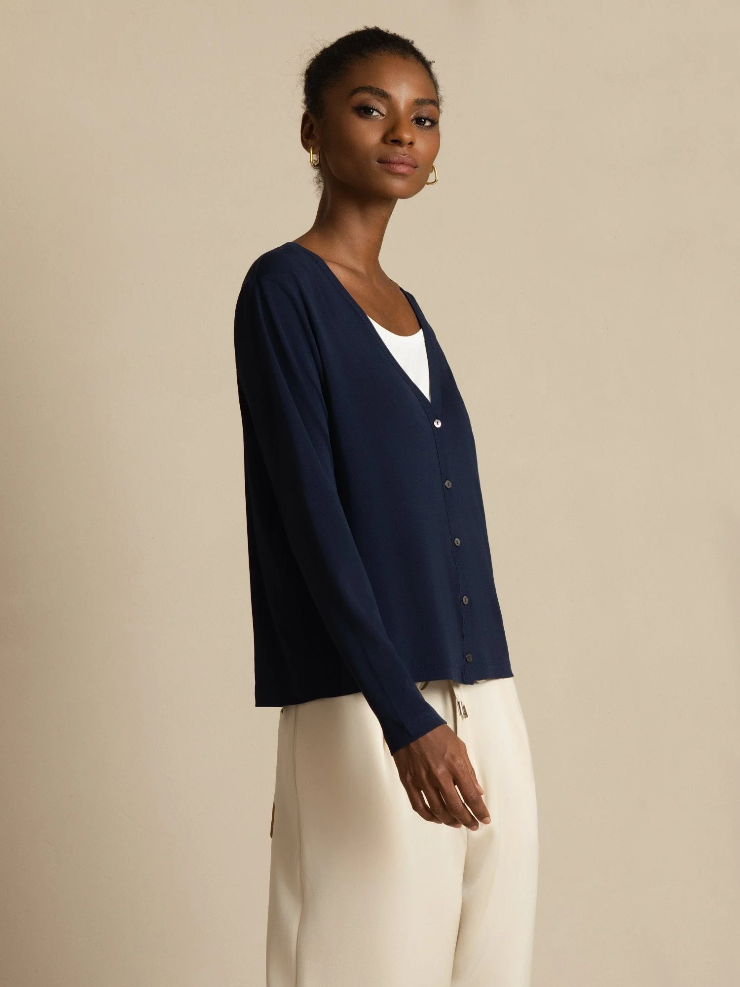 Pure Silk Women's V-Neck Long Sleeve Basic Cardigan - Image 21