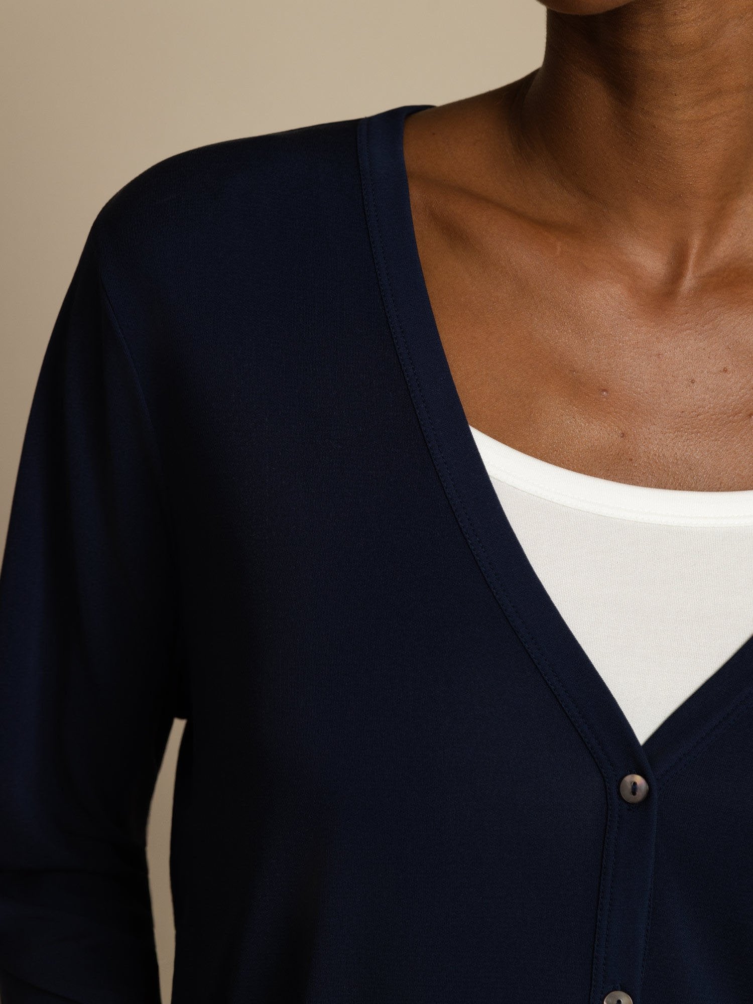 Pure Silk Women's V-Neck Long Sleeve Basic Cardigan - Image 22