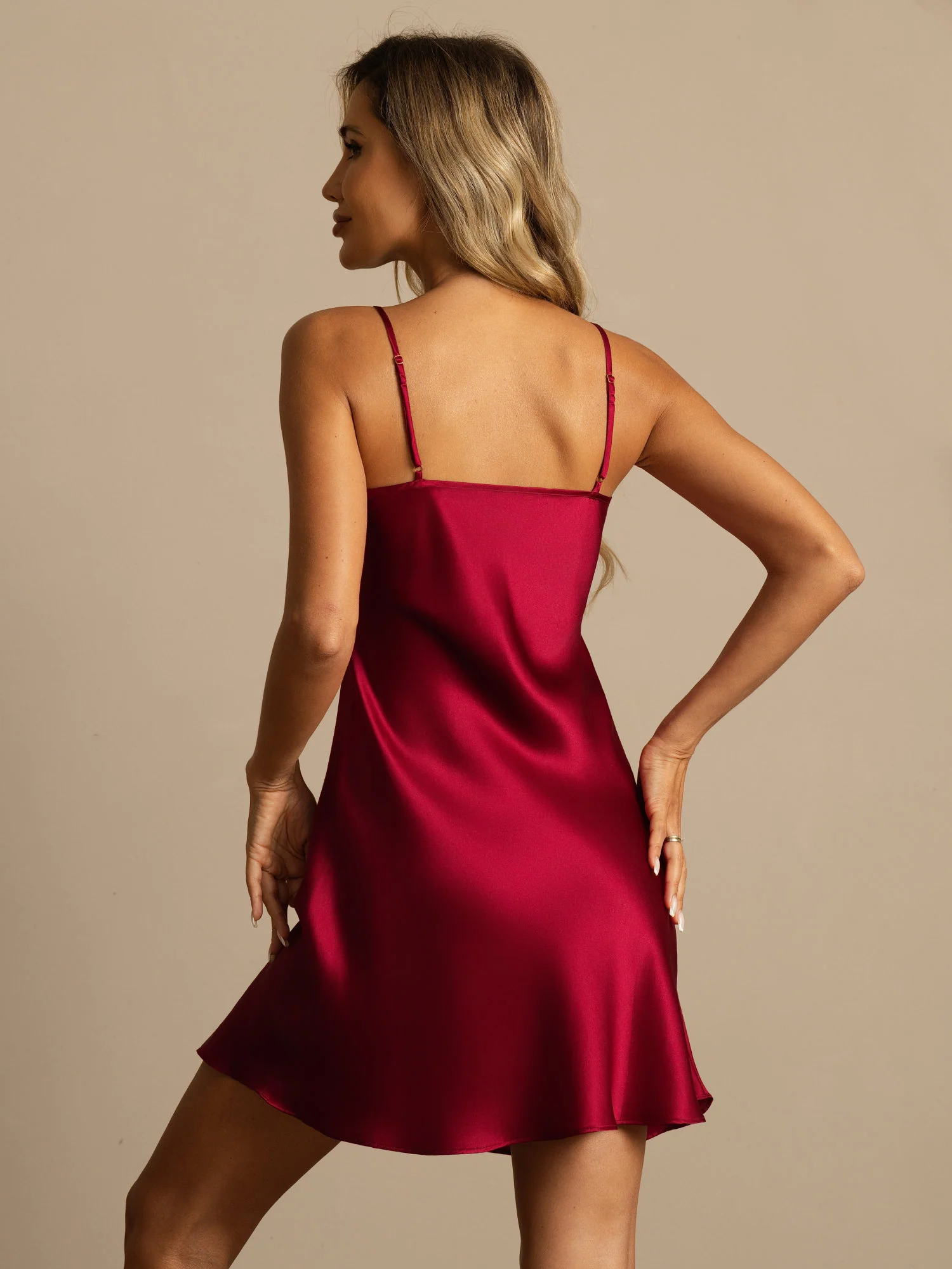 Pure Silk Spaghetti Strap V-neck Short Nightgown - Image 23