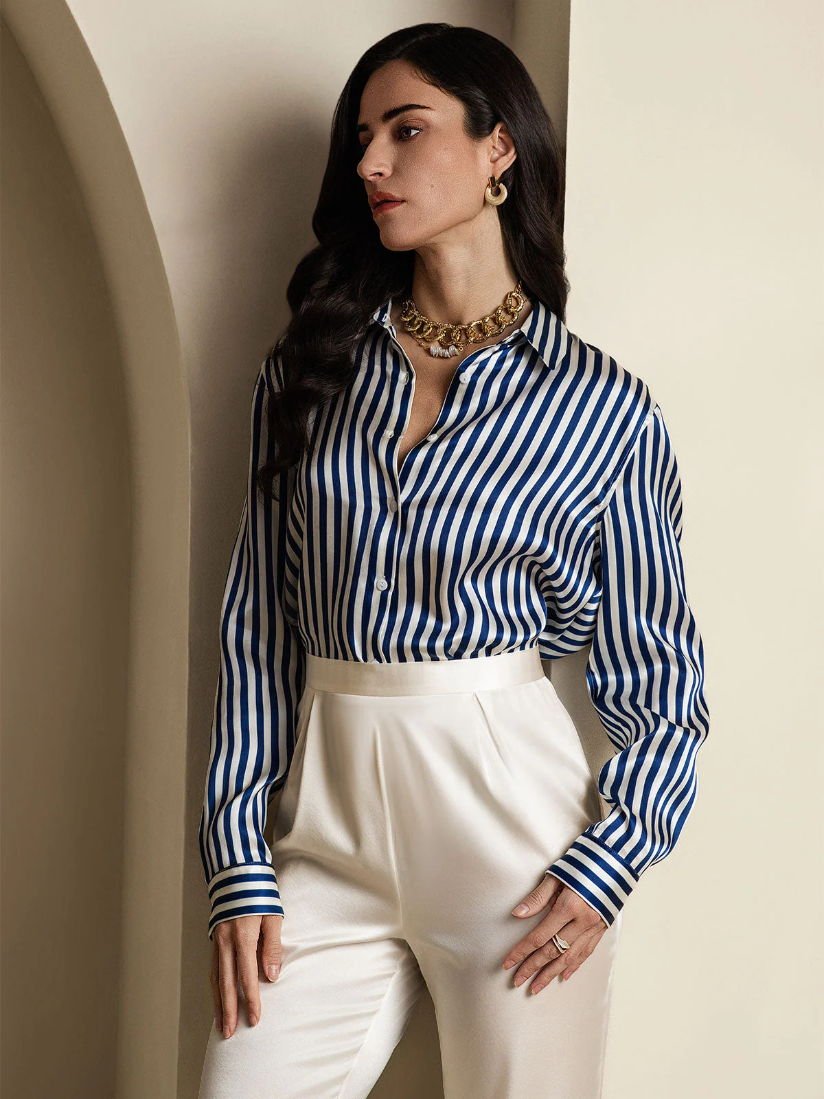 19Momme Silk Long Sleeve Lapel Collar Women's Shirt with Button Up Design - Image 5