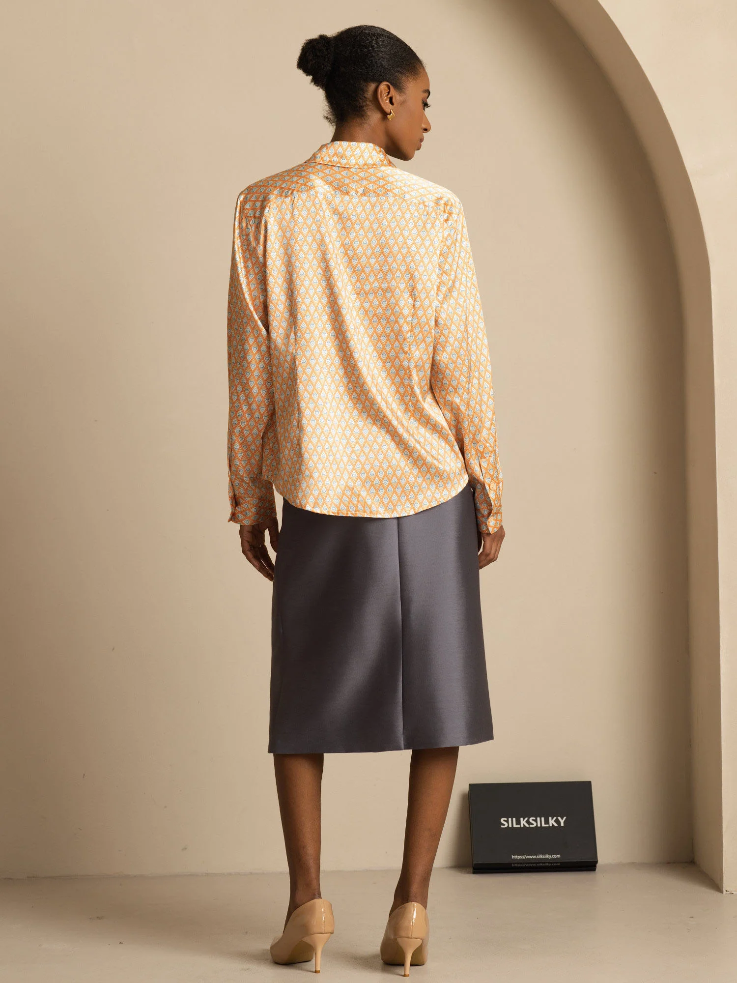 19Momme Silk Long Sleeve Lapel Collar Women's Shirt with Button Up Design - Image 57
