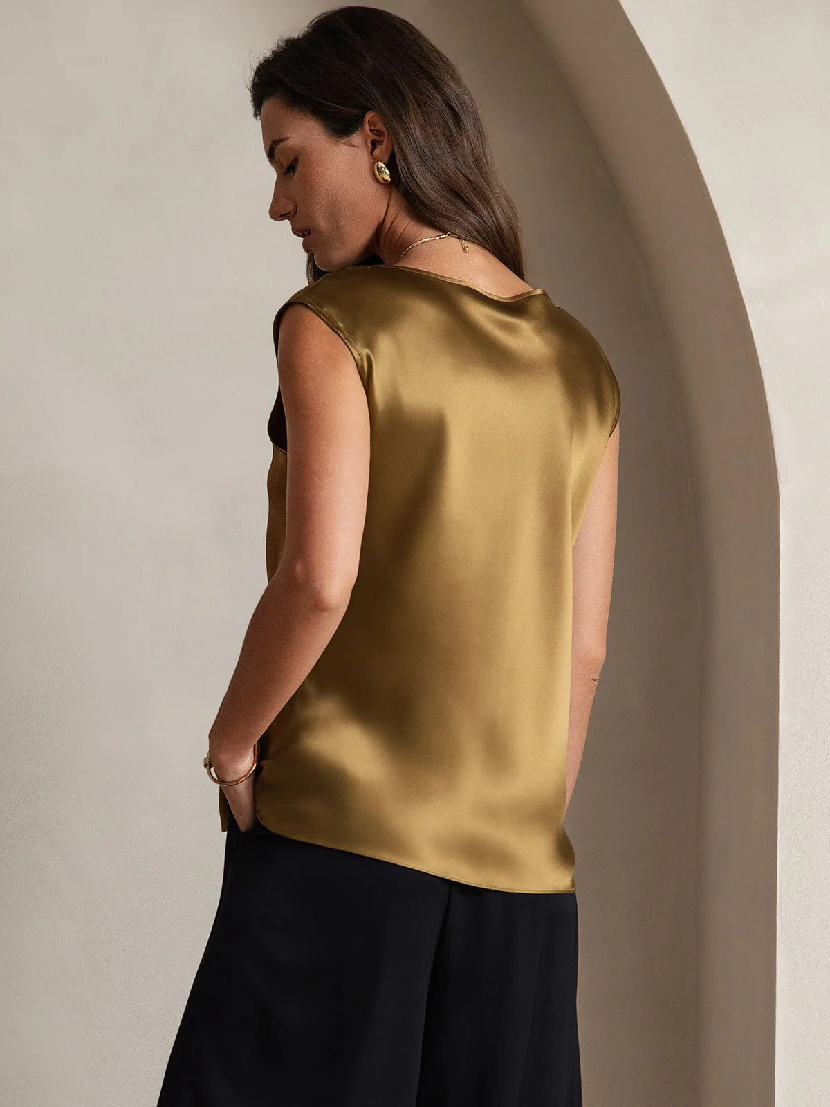 19Momme Women's Silk Cap Sleeve Round Neck Top - Image 34