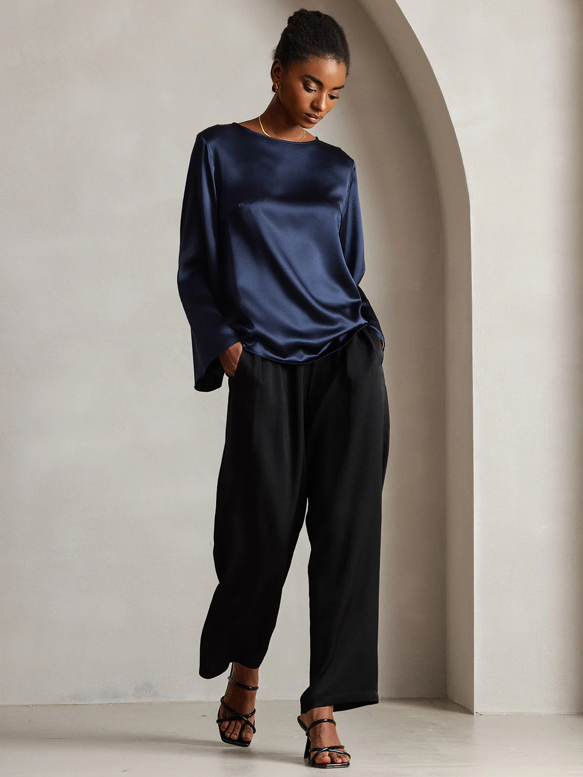 19Momme Silk Bell Sleeve Boat Neck Women's Top - Image 12