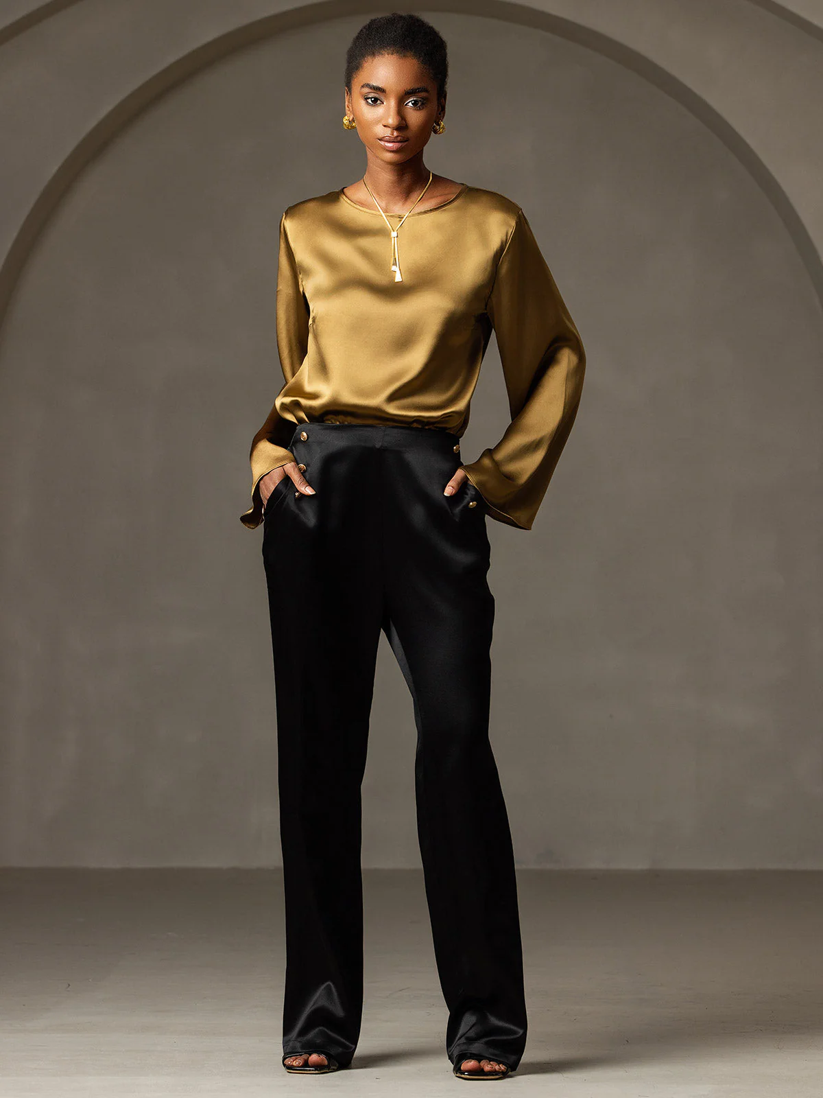 19Momme Silk Bell Sleeve Boat Neck Women's Top - Image 8
