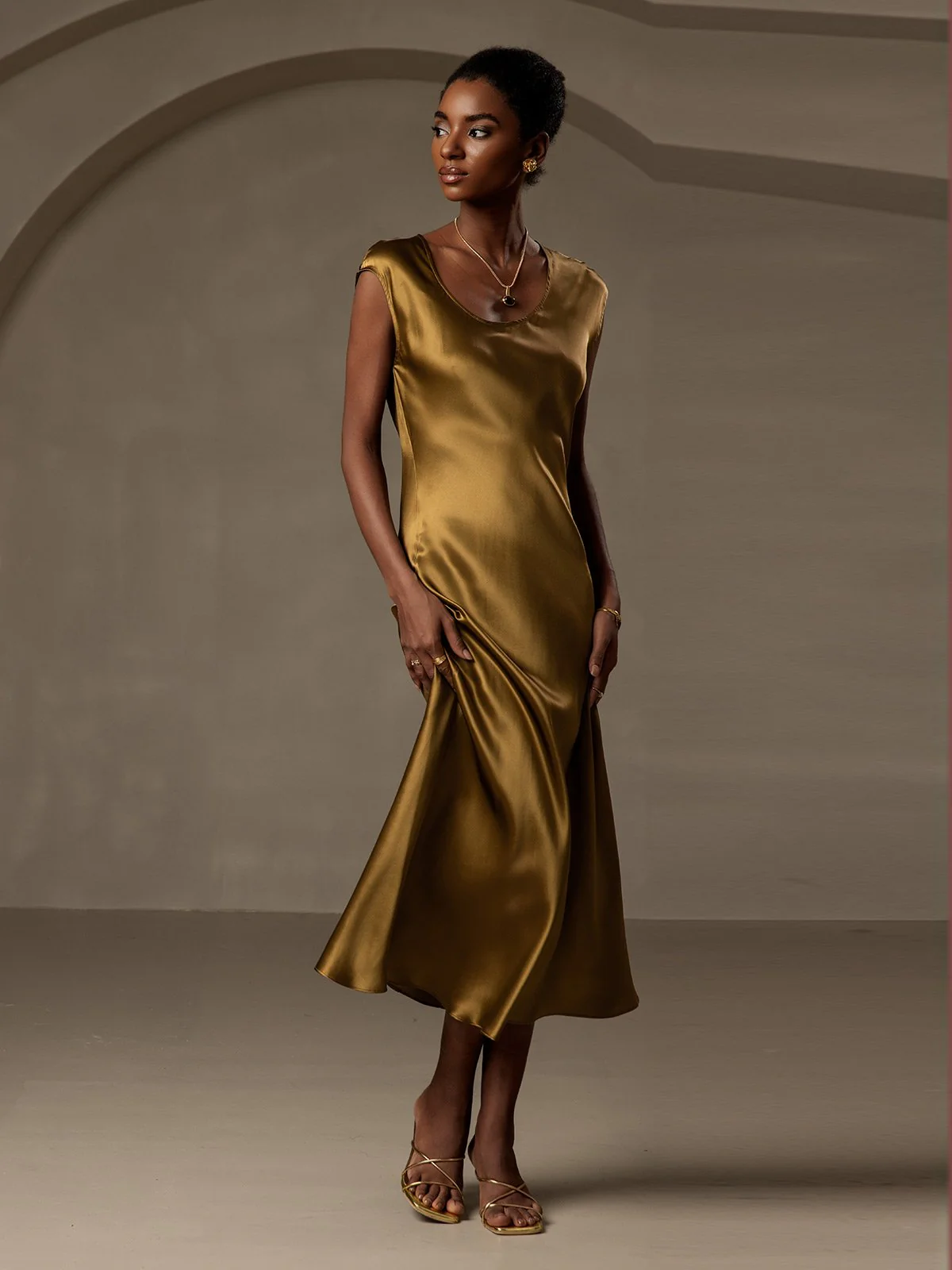 19Momme Silk Cap Sleeve Round Neck Midi Dress - Image 6