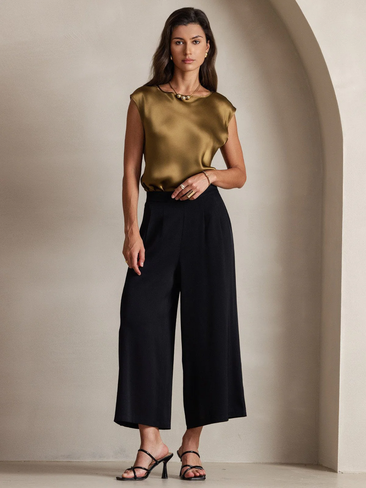 19Momme Silk Cap Sleeve Round Neck Women's Top - Image 26