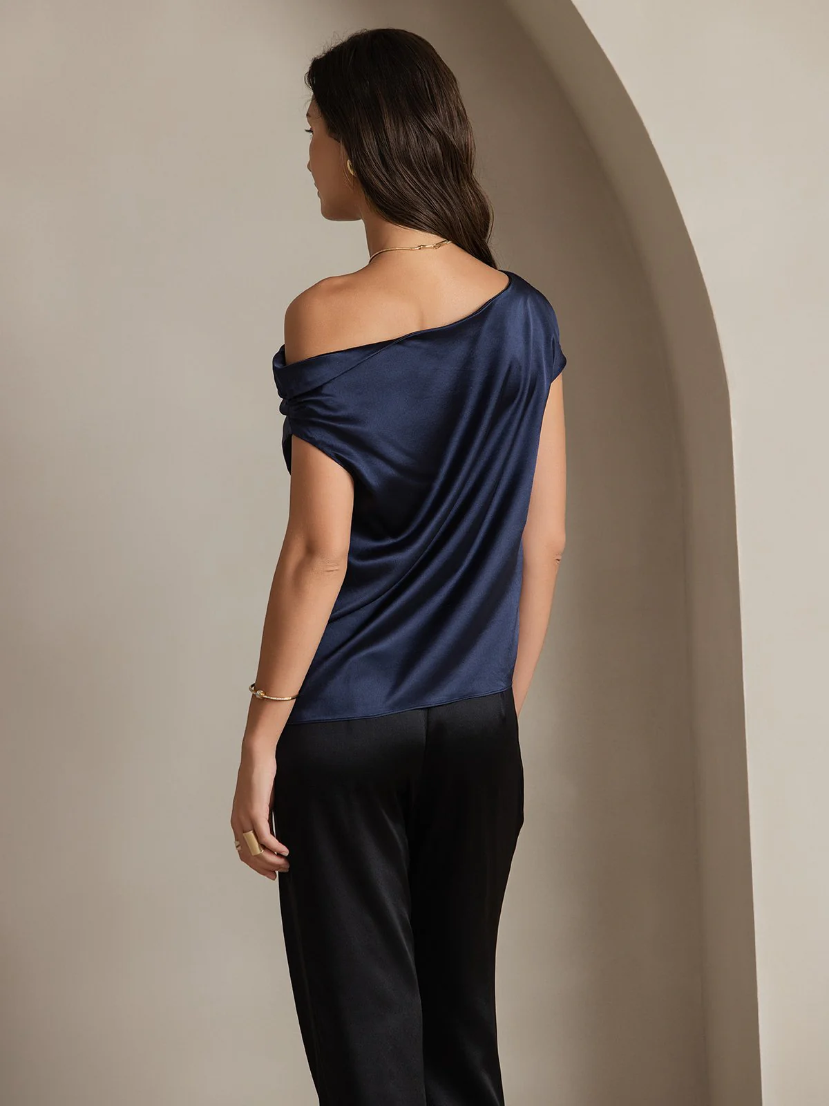 Clearance(US Warehouse) - Silk Chic One-Shoulder Top - Image 2