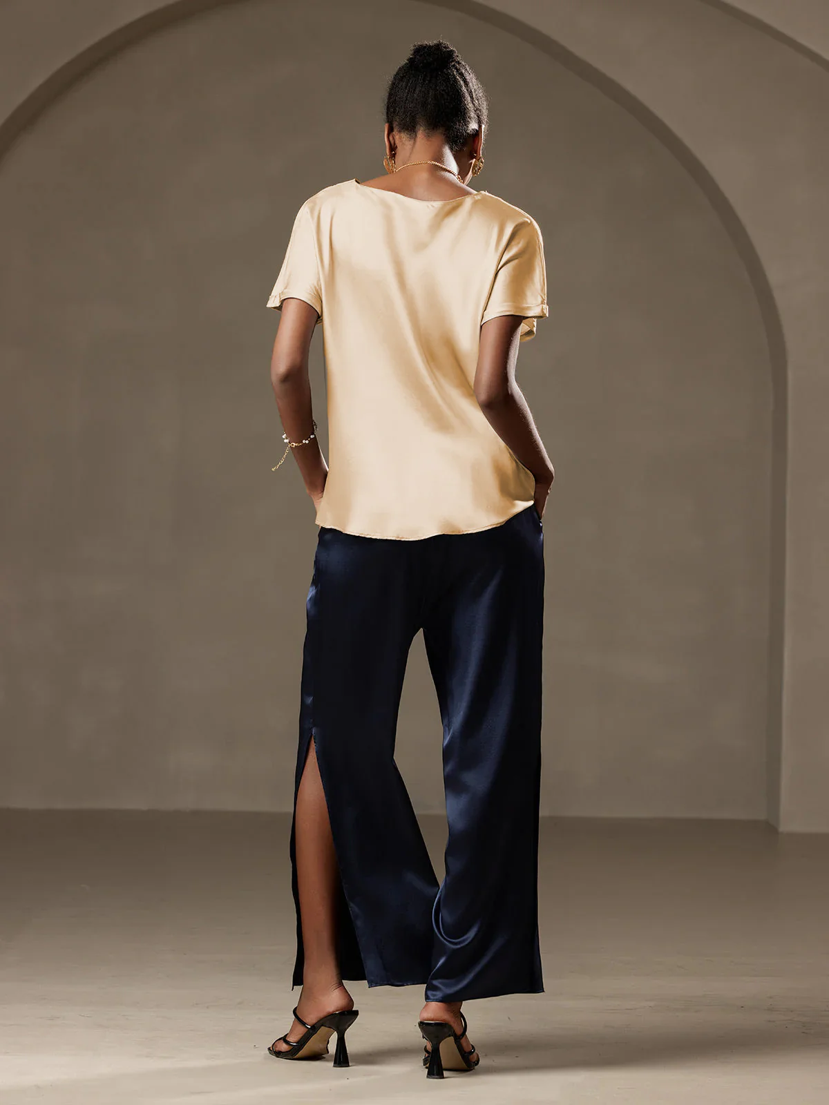 19Momme Silk Short Sleeve Boat Neck Women's T-Shirt - Image 31