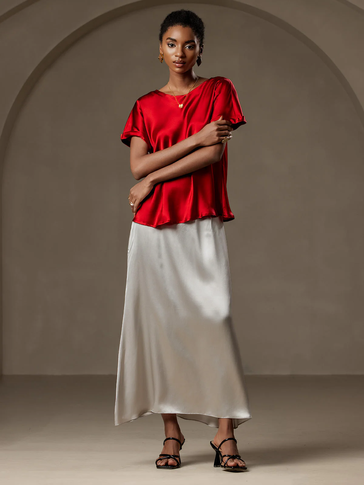 19Momme Silk Short Sleeve Boat Neck Women's T-Shirt - Image 55