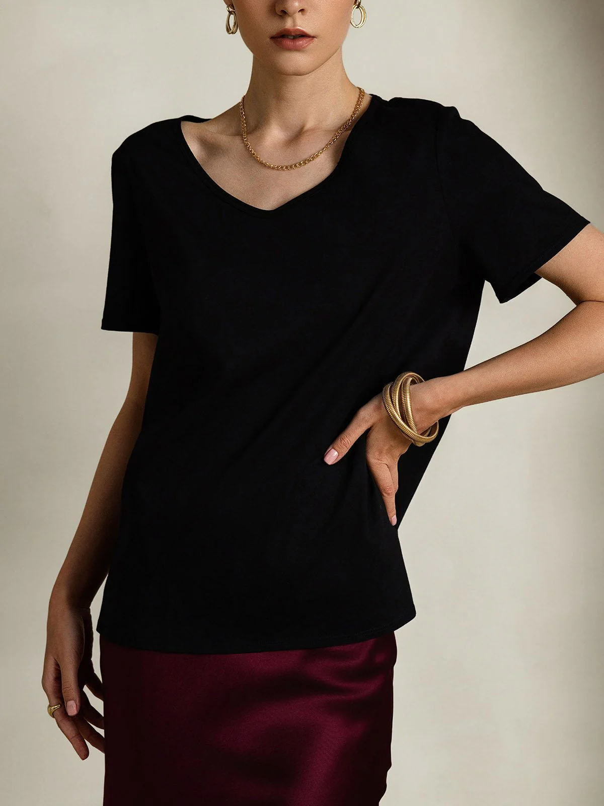 Clearance - Silk Blend V-neck Women's T-Shirt - Image 11