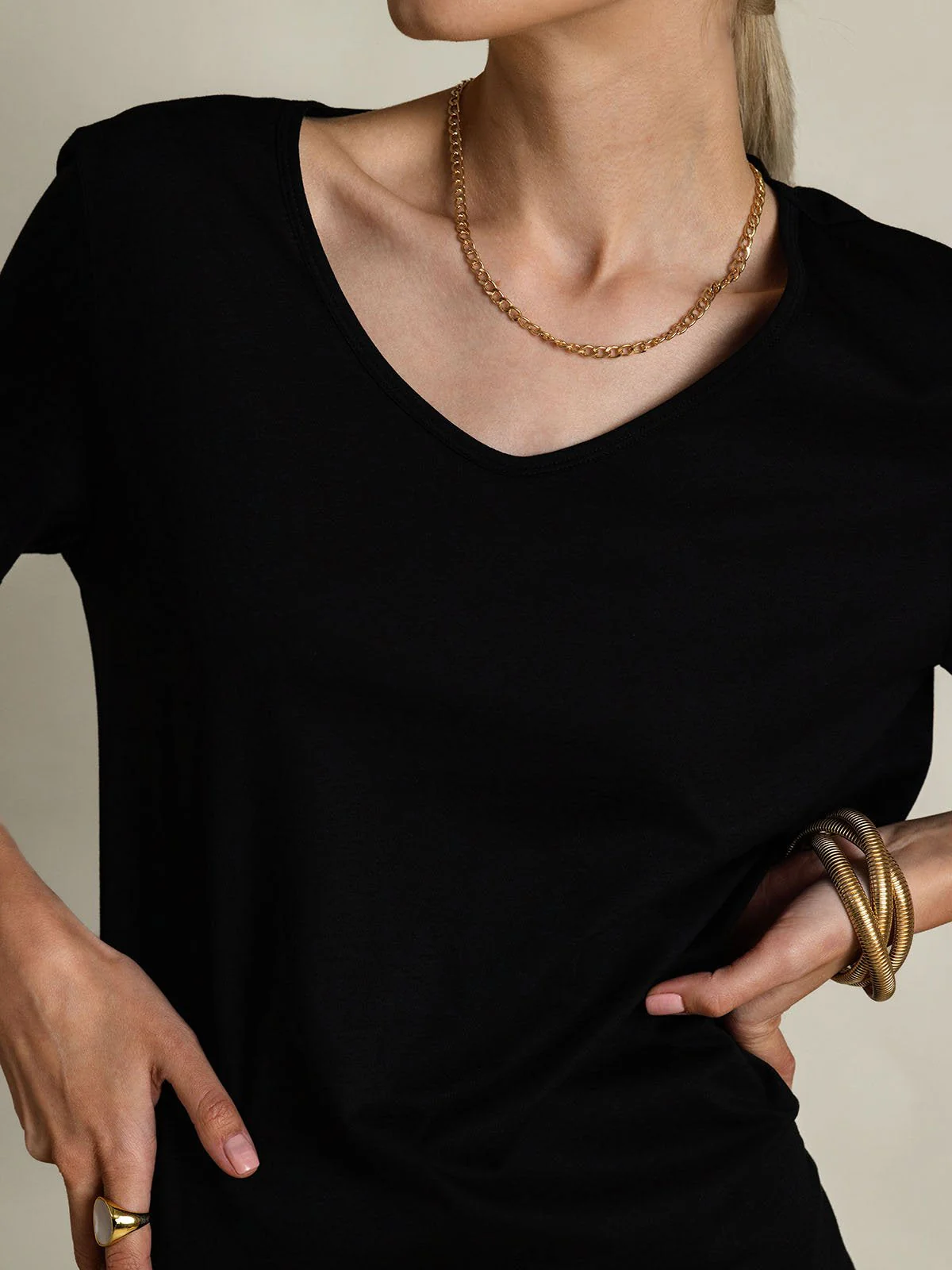 Clearance - Silk Blend V-neck Women's T-Shirt - Image 12