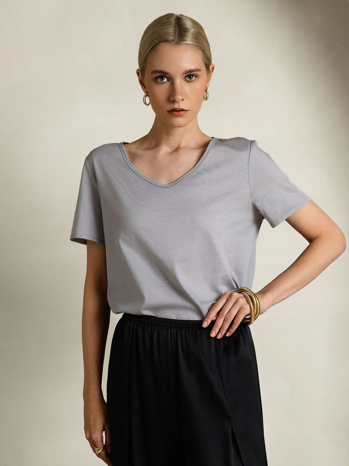 Clearance - Silk Blend V-neck Women's T-Shirt - Image 5